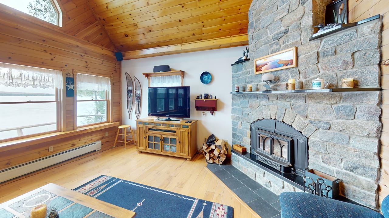 59 Knights Landing Road Brownville, ME 04414 - Photo 10 of 49 20250310195401065429000000-o