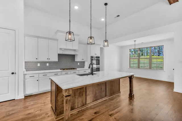 $599,900 | 10188 Kaitlynn Rose Drive South, Lakeland, TN 38002