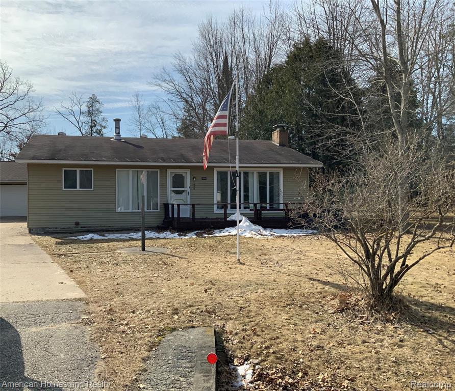 1088 Bluetick Road St. Helen, MI 48656 - Photo 2 of 21