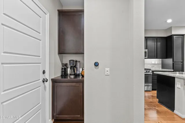 $785,000 | 6441 Summit Village Lane, Unit 3, Simi Valley, CA 93063