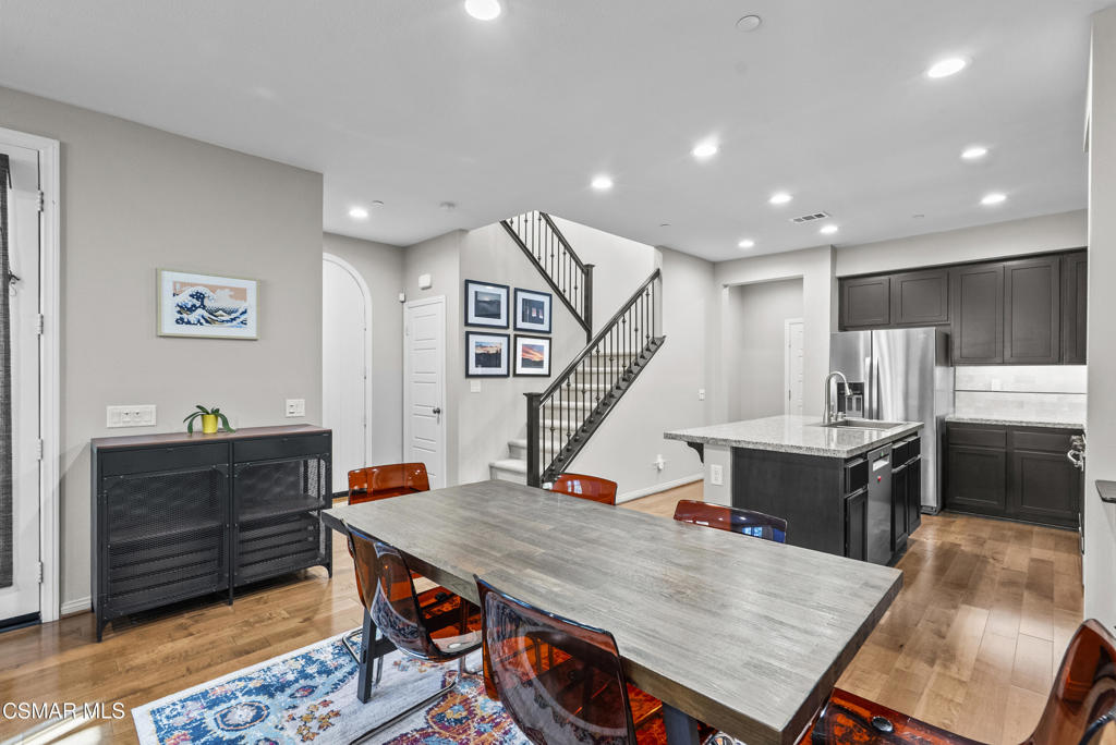 6441 Summit Village Lane, Unit 3 Simi Valley, CA 93063 - Photo 6 of 41