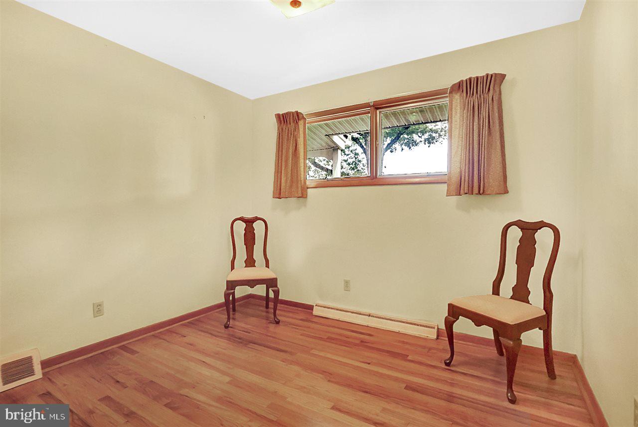 4605 Coventry Road Harrisburg, PA 17109 - Photo 13 of 22 Gallery Image 13