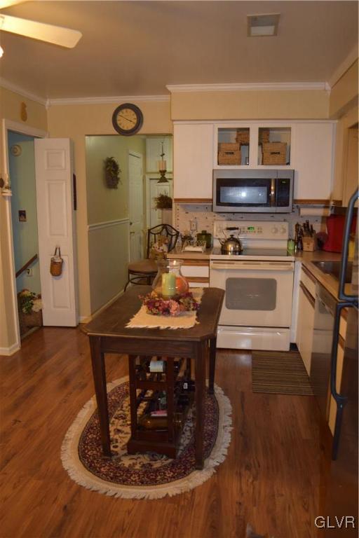 3620 Lenaire Road Bethlehem, PA 18020 - Photo 11 of 23 Gallery Image 11
