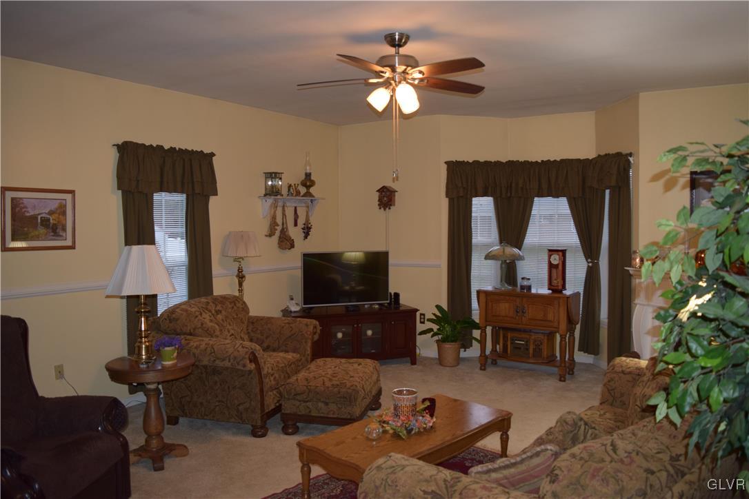 3620 Lenaire Road Bethlehem, PA 18020 - Photo 13 of 23 Gallery Image 13