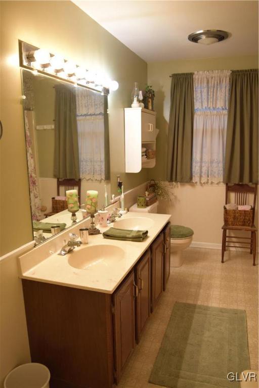 3620 Lenaire Road Bethlehem, PA 18020 - Photo 20 of 23 Gallery Image 20