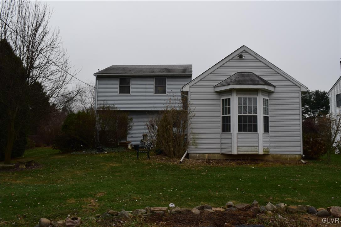 3620 Lenaire Road Bethlehem, PA 18020 - Photo 4 of 23 Gallery Image 4