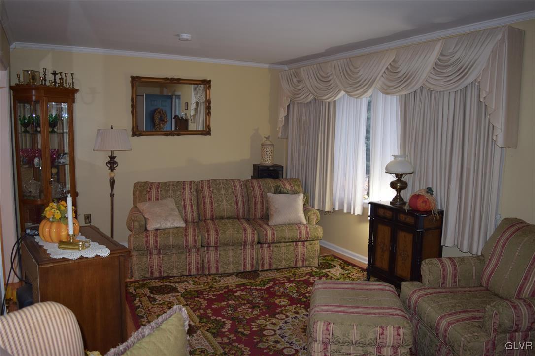 3620 Lenaire Road Bethlehem, PA 18020 - Photo 8 of 23 Gallery Image 8