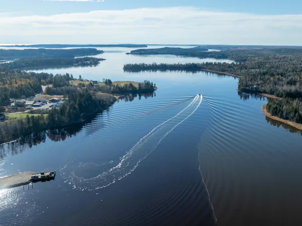 $290,000 | 72 Old Us Route, Jonesboro, ME 04648