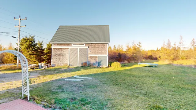 $290,000 | 72 Old Us Route, Jonesboro, ME 04648