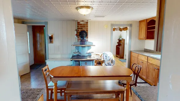 $290,000 | 72 Old Us Route, Jonesboro, ME 04648