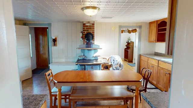 $290,000 | 72 Old Us Route, Jonesboro, ME 04648
