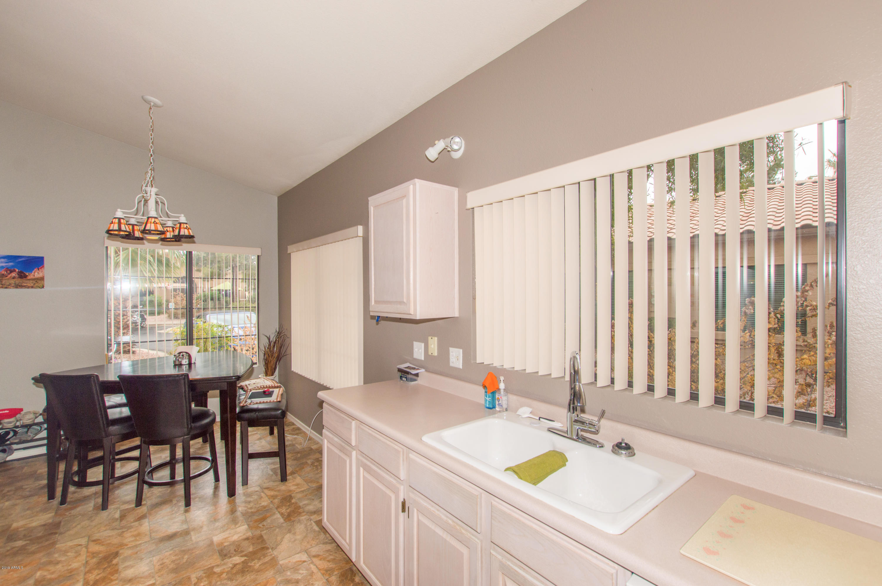 14300 West Bell Road, Unit 393 Surprise, AZ 85374 - Photo 6 of 24 06 Kitchen