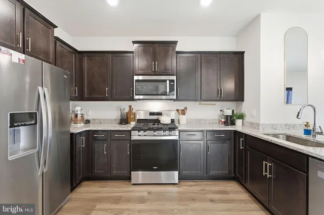 $473,500 | 715 Courier Lane, Frederick, MD 21701