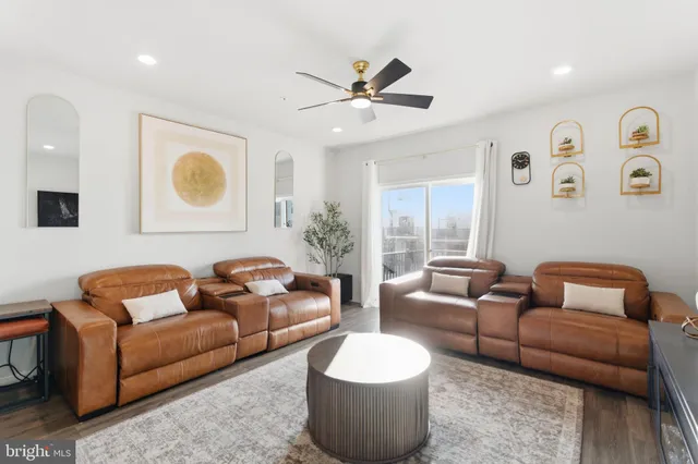 $473,500 | 715 Courier Lane, Frederick, MD 21701