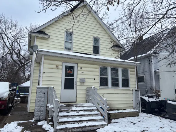 $80,000 | 1517 East Stockbridge Avenue, Kalamazoo, MI 49001