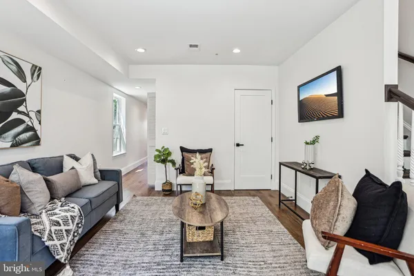 $615,000 | 322 56th Street Northeast, Washington, DC 20019