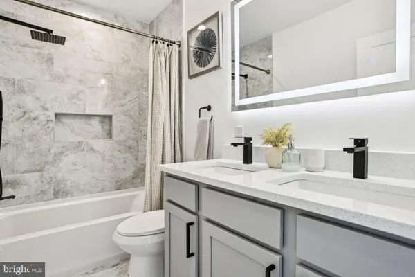 $615,000 | 322 56th Street Northeast, Washington, DC 20019