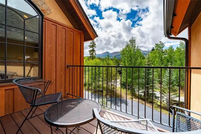 a view of a green field