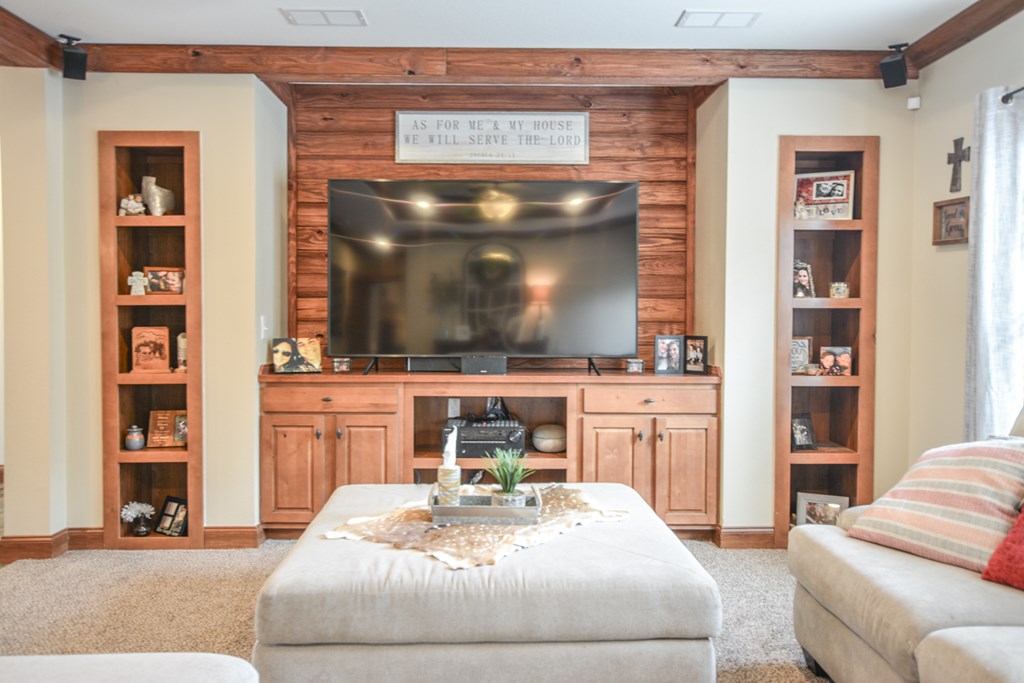 976 Kc 476 Harper, TX 78631 - Photo 13 of 33