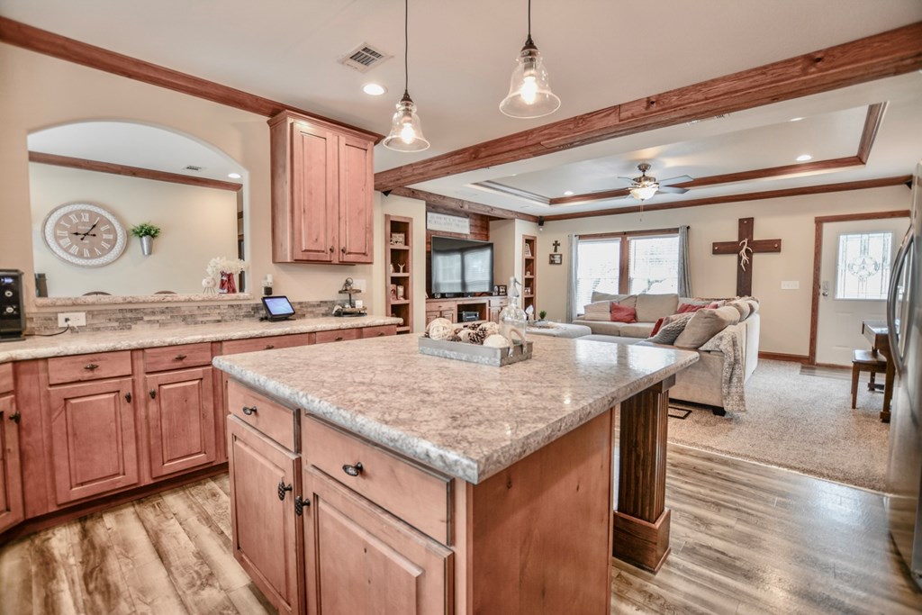 976 Kc 476 Harper, TX 78631 - Photo 5 of 33