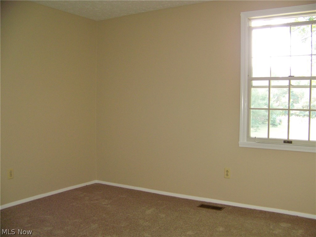 4086 Fenn Road Medina, OH 44256 - Photo 17 of 24 Bedroom - Newer carpet 8/16