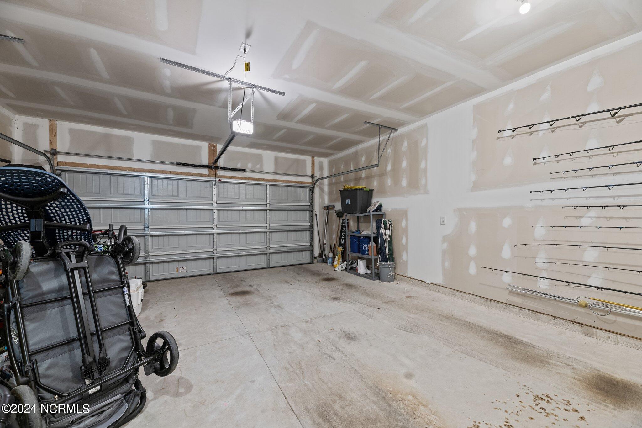 410 Frida Road New Bern, NC 28560 - Photo 26 of 50 32-web-or-mls-DSC_6255