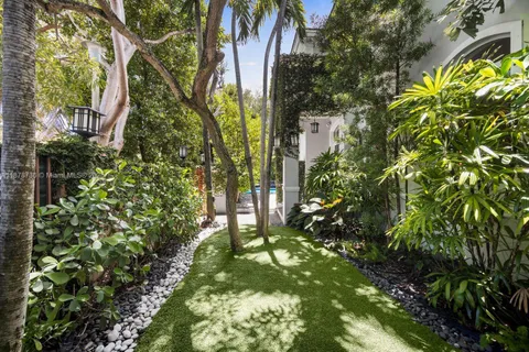 $5,150,000 | 1866 Tigertail Avenue, Miami, FL 33133