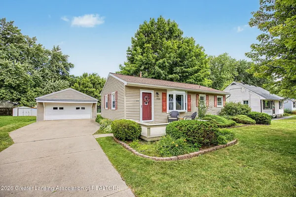 $179,900 | 6923 Meese Drive, Lansing, MI 48911