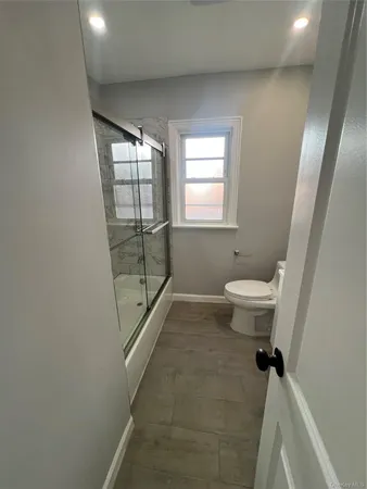 $4,000 | 170-31 Grand Central Parkway, Unit 1 | Hillcrest