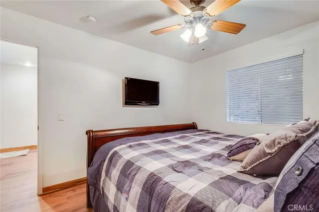 $2,350 | 513 West Victoria Court, Lake Arrowhead, CA 92352