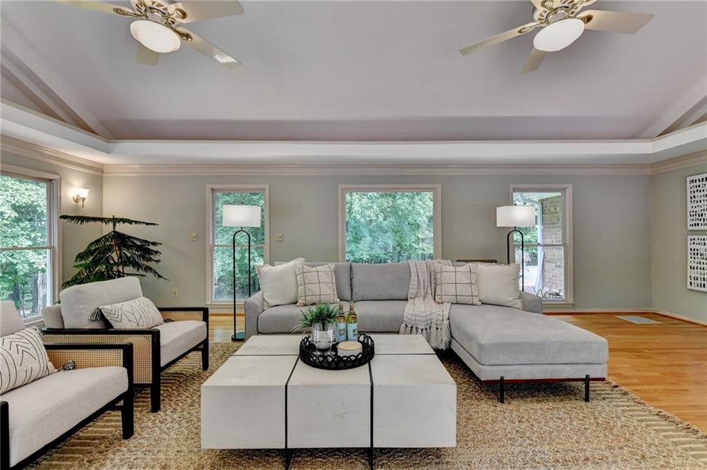 385 5 Acre Road Alpharetta, GA 30004 - Photo 12 of 37