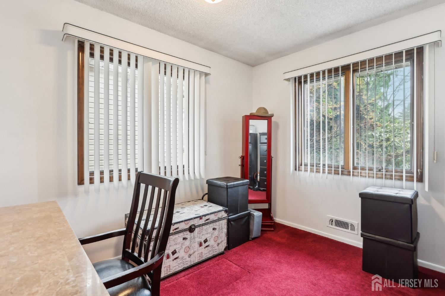 49 Hickory Street Edison, NJ 08817 - Photo 21 of 28 Gallery Image 21