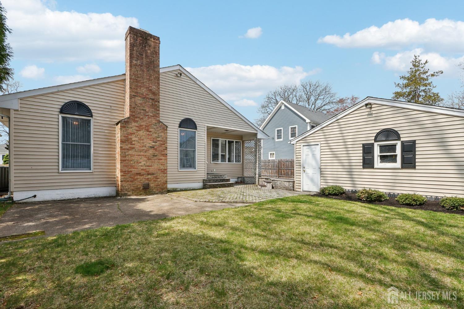49 Hickory Street Edison, NJ 08817 - Photo 24 of 28 Gallery Image 24