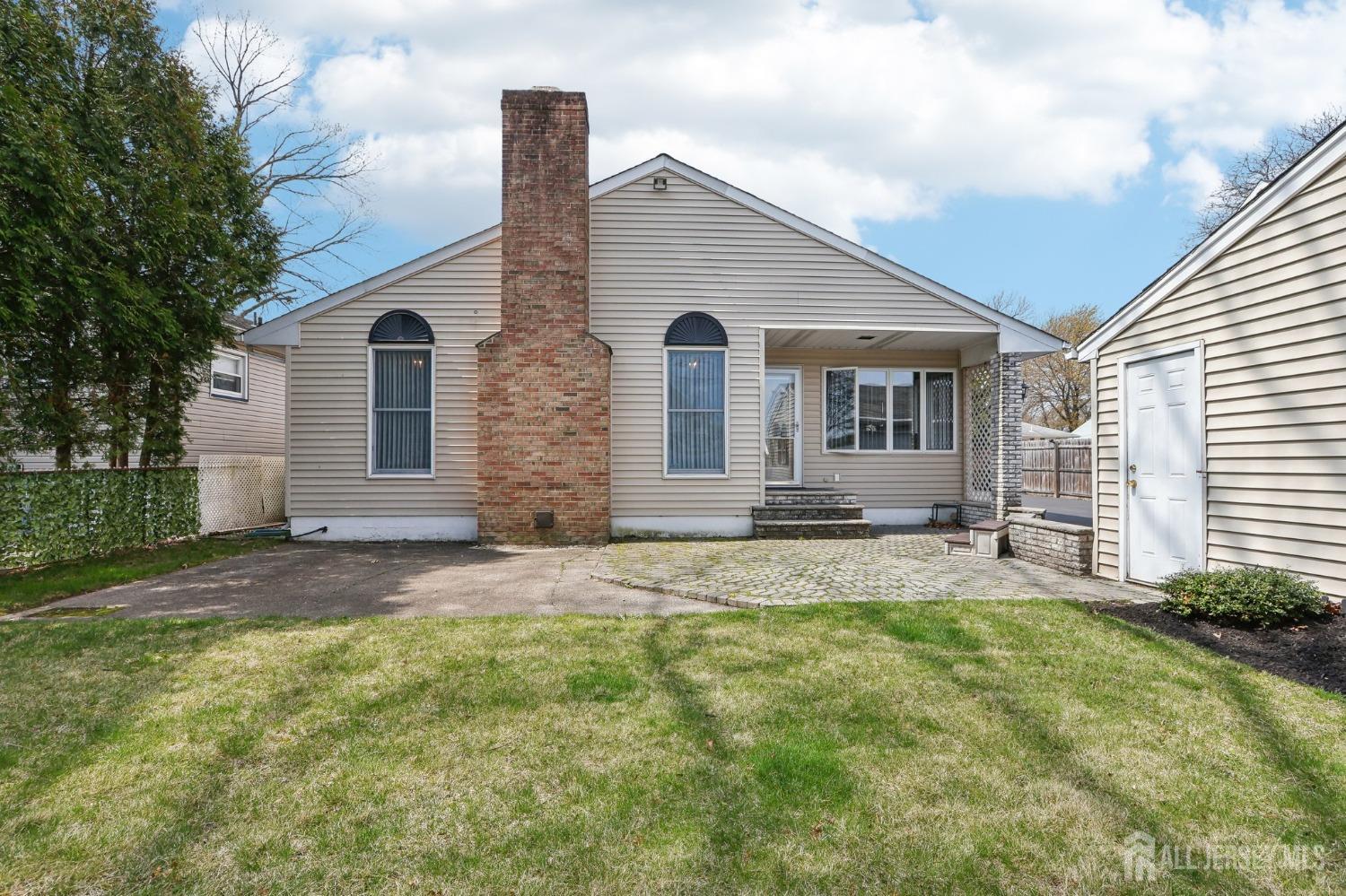 49 Hickory Street Edison, NJ 08817 - Photo 25 of 28 Gallery Image 25