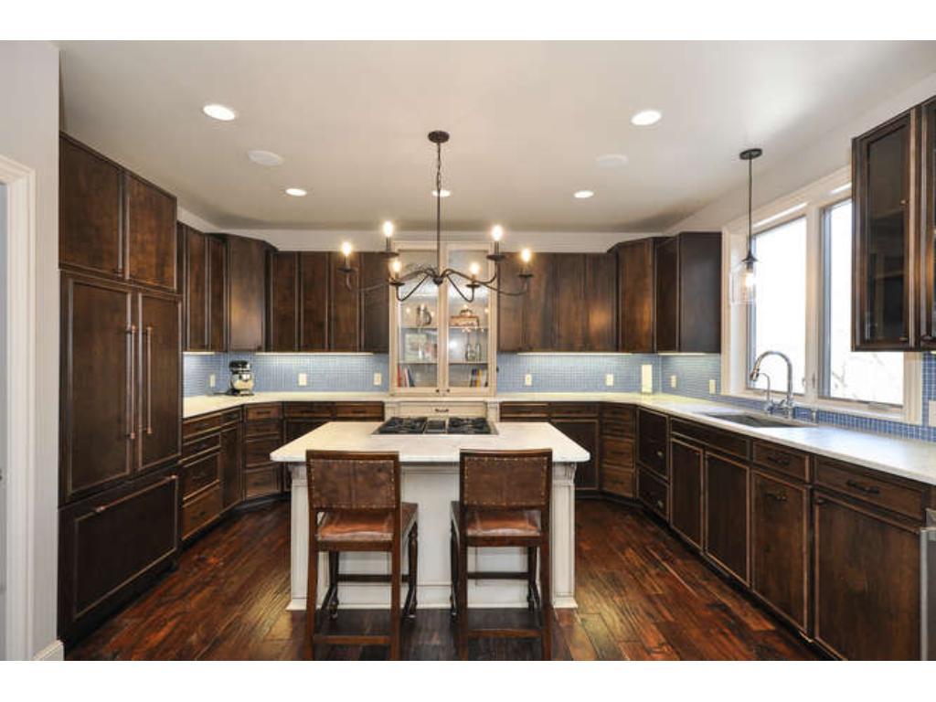1372 Romeo Court Chaska, MN 55318 - Photo 6 of 24 Gallery Image 6