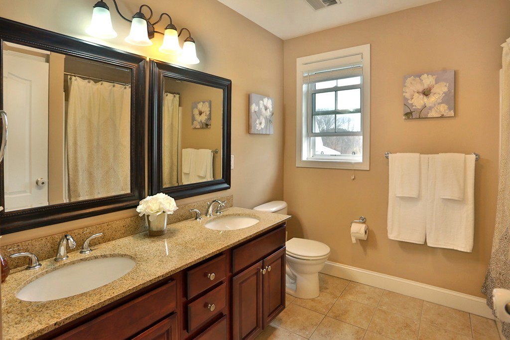 11 Middle Road, Unit 11 Haverhill, MA 01830 - Photo 12 of 24 Gallery Image 12