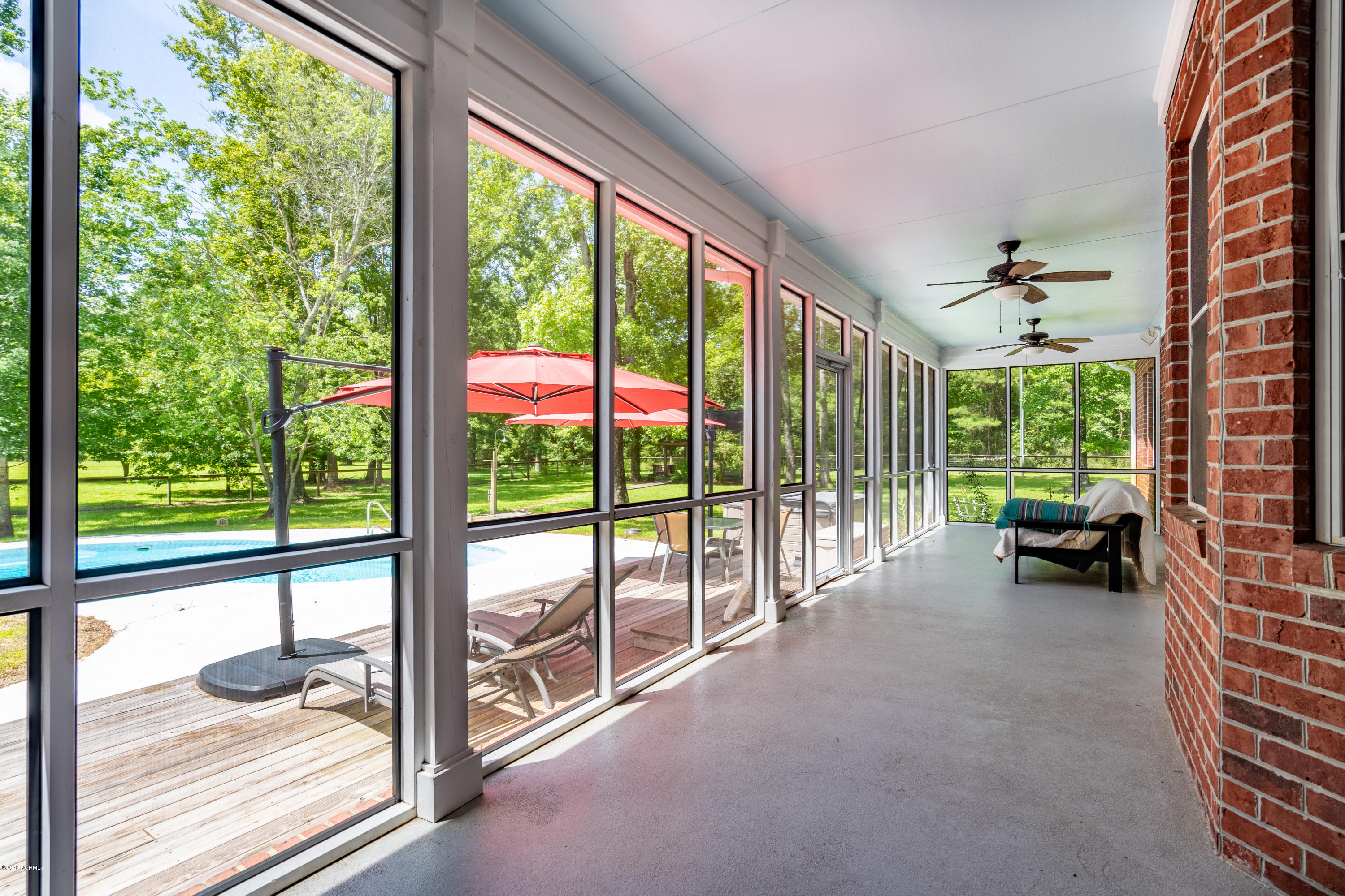 425 Porters Lane Road Rocky Point, NC 28457 - Photo 36 of 51 Sunroom