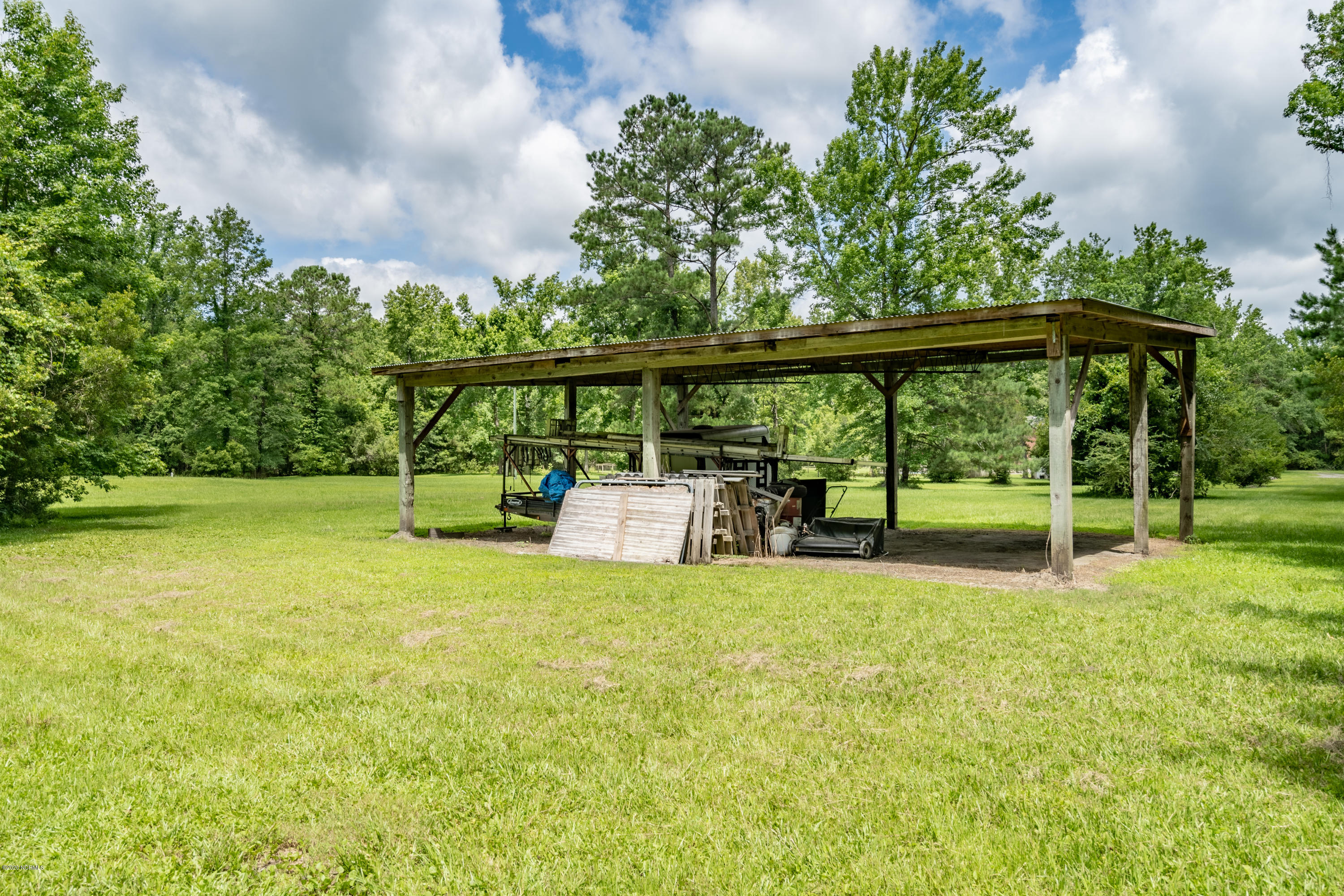 425 Porters Lane Road Rocky Point, NC 28457 - Photo 42 of 51 Pole Barn 29X40
