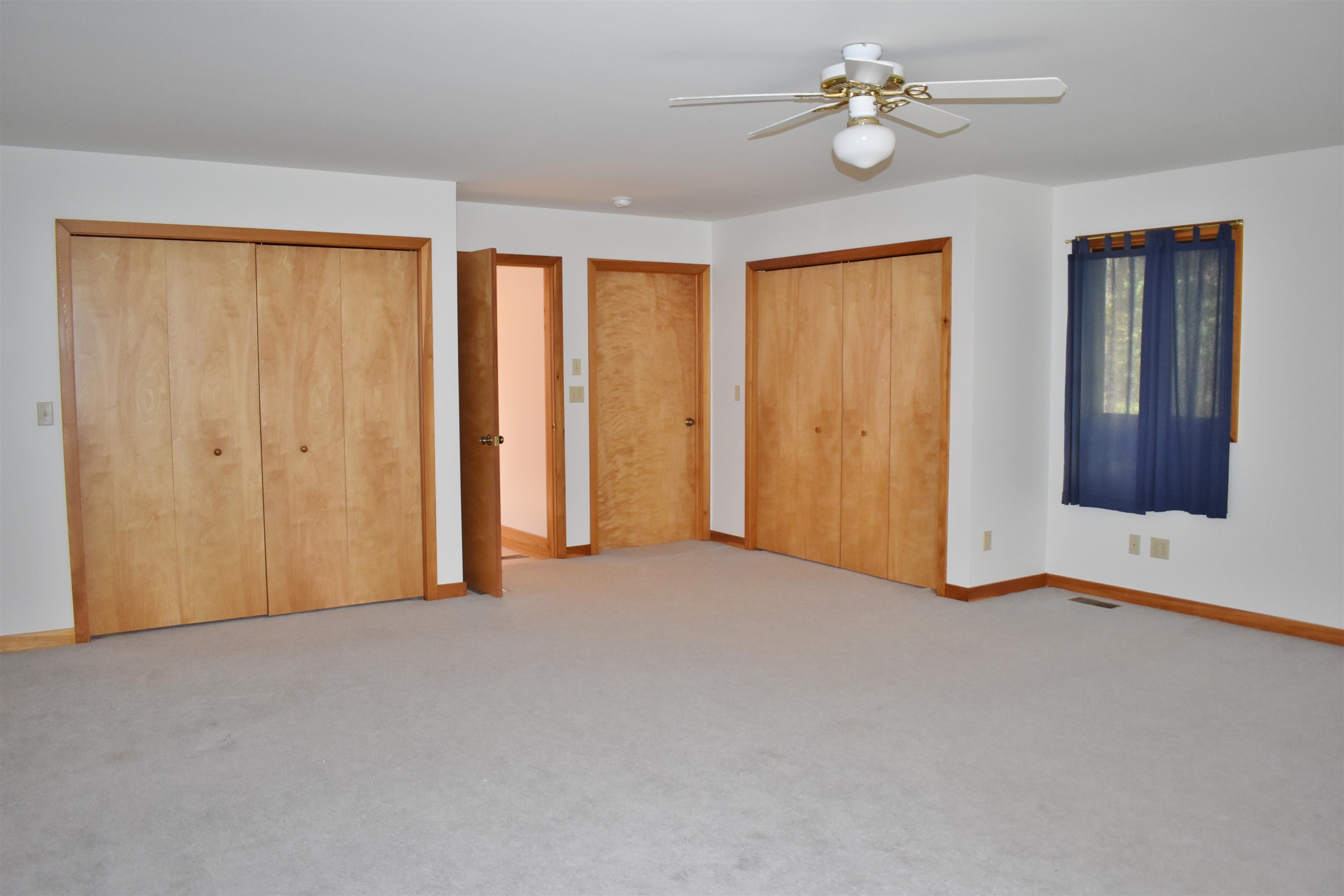 9192 Platte Road Beulah, MI 49617 - Photo 19 of 34 1906340-18.JPG