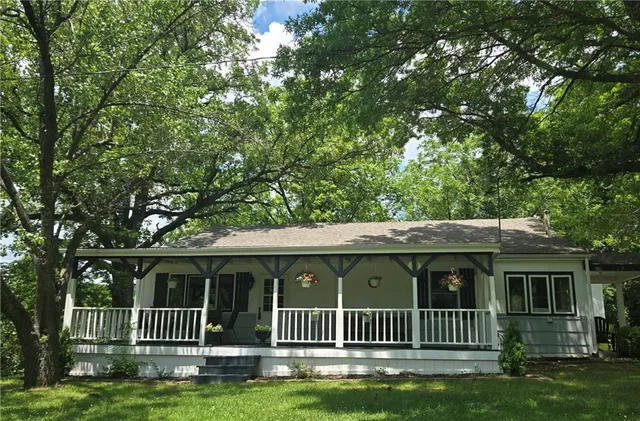 $490,000 | 14801 South Hamilton Road, Greenwood, MO 64034