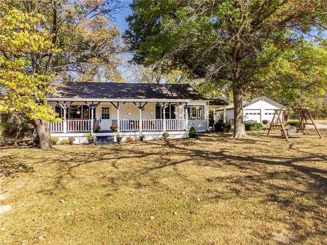 $490,000 | 14801 South Hamilton Road, Greenwood, MO 64034