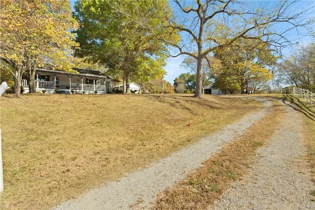 $490,000 | 14801 South Hamilton Road, Greenwood, MO 64034