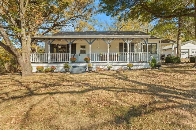 $490,000 | 14801 South Hamilton Road, Greenwood, MO 64034
