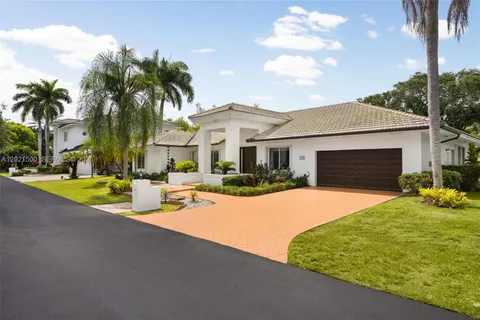 $1,700,000 | 7400 Southwest 170th Terrace, Palmetto Bay, FL 33157