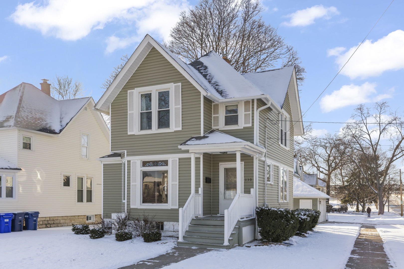 130 Ellis Avenue Wheaton, IL 60187 - Photo 1 of 32