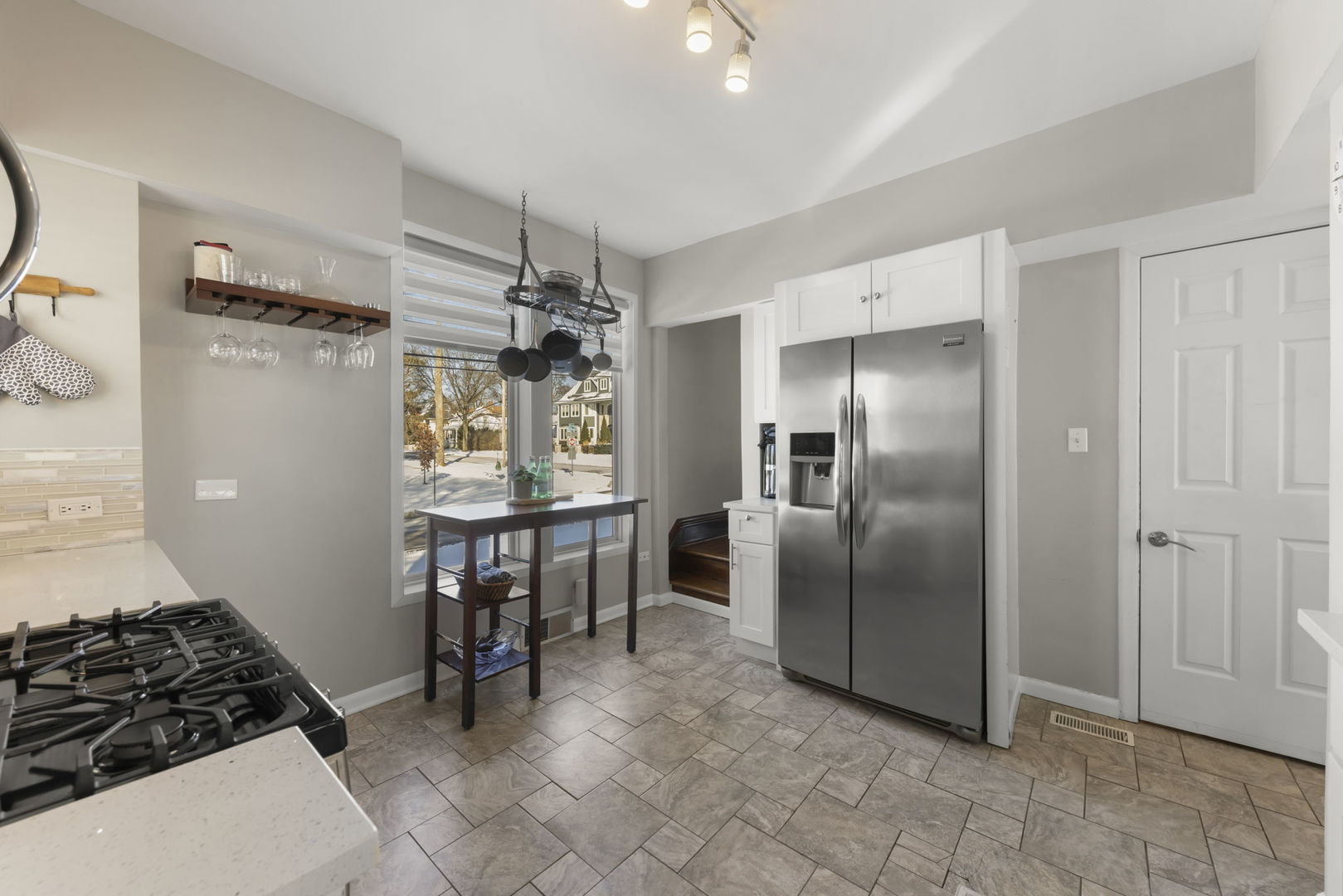 130 Ellis Avenue Wheaton, IL 60187 - Photo 11 of 32