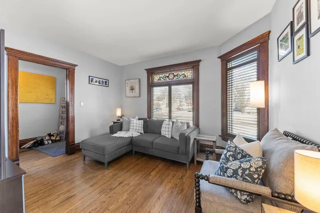 $415,000 | 130 Ellis Avenue, Wheaton, IL 60187