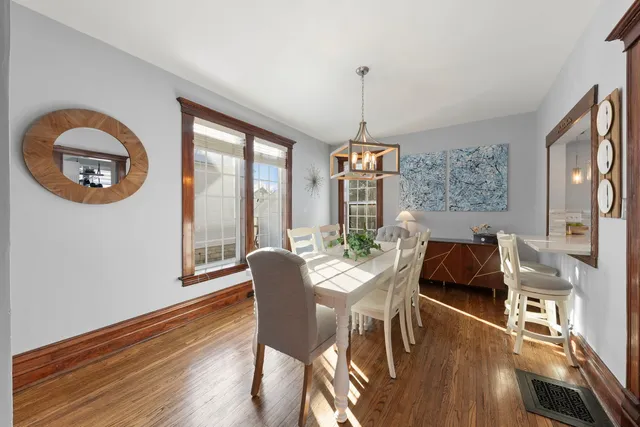 $415,000 | 130 Ellis Avenue, Wheaton, IL 60187