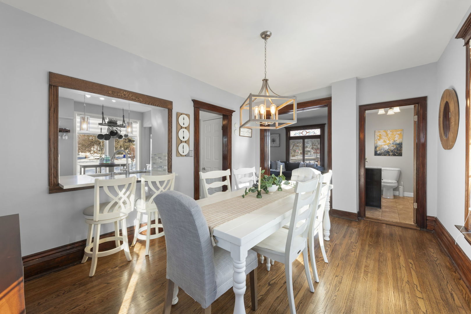 130 Ellis Avenue Wheaton, IL 60187 - Photo 7 of 32