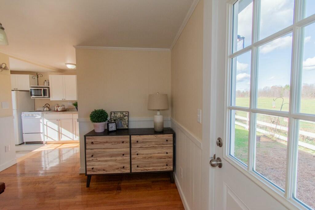 994 Portland Road, Unit 9 Saco, ME 04072 - Photo 8 of 13 PWM_0507